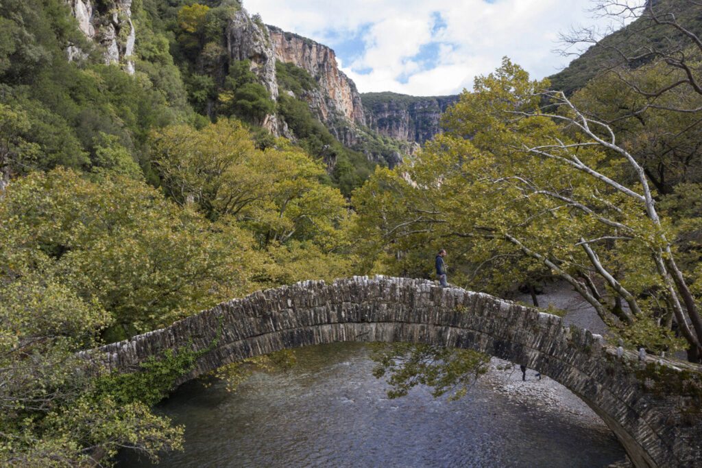 &Beta;&Omicron;Ϊ&Delta;&Omicron;&Mu;&Alpha;&Tau;&Eta;&Sigma; &Gamma;&Epsilon;&Phi;&Upsilon;&Rho;&Alpha; &Kappa;&Lambda;&Epsilon;&Iota;&Delta;&Omega;&Nu;&Iota;&Alpha;&Sigma; 19 1536x1023 1 - Gastronomy Tours