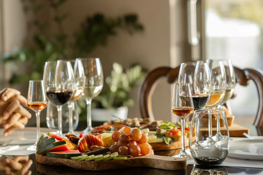 Wine Discovery Tasting at Vassilakis Estate - Gastronomy Tours Wine Discovery Tasting at Vassilakis Estate