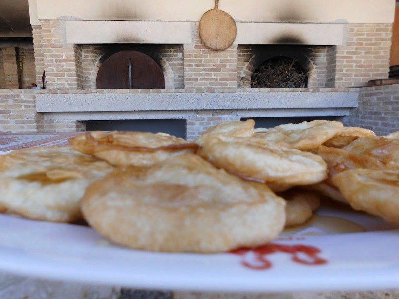 Kneading and Baking in an Wood Oven at Arcadiani