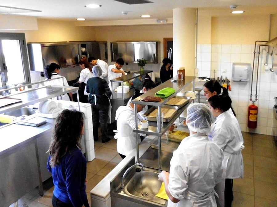 Cooking lessons with veggie picking at Arcadiani - Gastronomy Tours Cooking lessons with veggie picking at Arcadiani