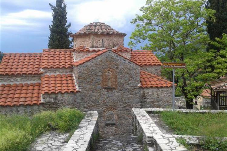 Stemnitsa, Festival at the Cloister of Zoodohos Pigi (“The Source of Life”) - Gastronomy Tours Zoodohos pigi church in stemnitsa Arcadia pe;oponennese