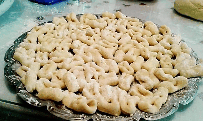 Kourkoubines - Gastronomy Tours Close-up of plateau with uncooked Greek ‘Kourkoubines’ is a fresh pasta like tortellini