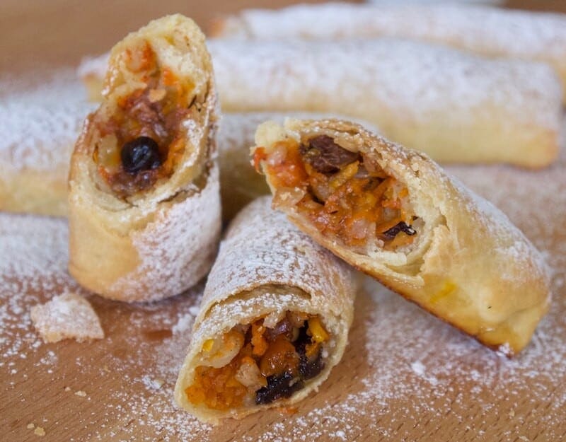 Kougoulouari - Gastronomy Tours close-up of Greek ‘Kougkoulouari’