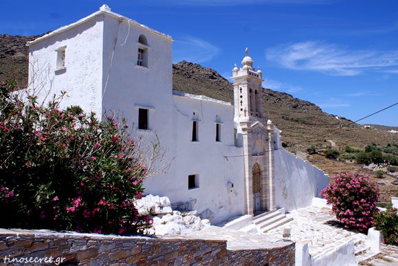 Tinos, Marlas, Festival of Kyra Xeni - Gastronomy Tours Kyra Xeni Tinos 04 579x387 1 1 - Gastronomy Tours