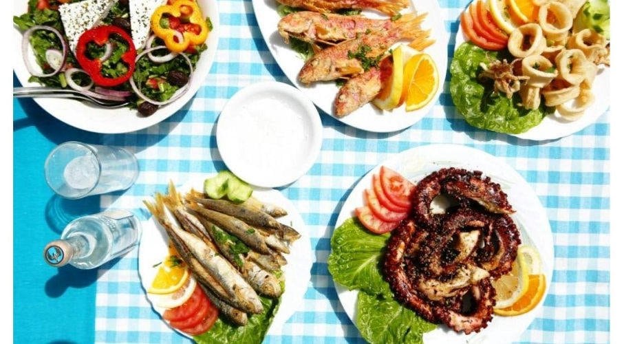 Psaromeze - Gastronomy Tours Plates with Greek ‘psaromeze’ like fried whitebait