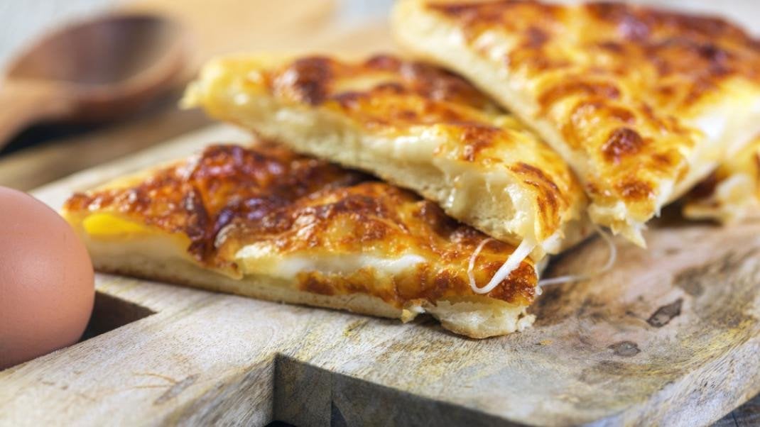 Perek - Gastronomy Tours Greek ‘Perek’ is a pie using cheese and butter from cows’ milk