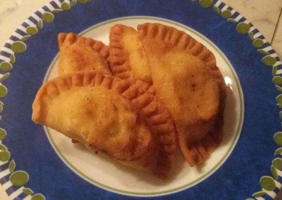 Greek &lsquo;pitarakia&rsquo;, small cheese fried pies from above