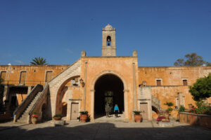 Agia-Triada-Gallery-01.jpg