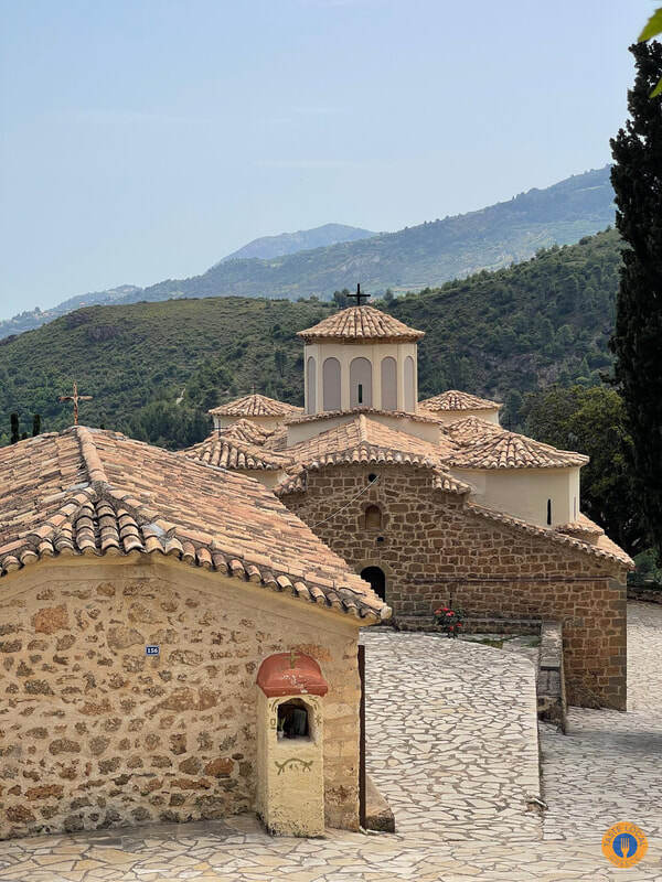 Lake Doxa - Walk in the Alps of Corinthia by George, our Gastronomic correspondent from “Taste Local Greece” - Gastronomy Tours Church 1 - Gastronomy Tours