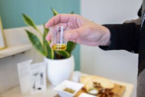 GUFeTxnQ_archetypon ladi oil exarhia athina (19).jpg