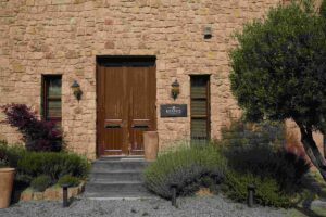 KECHRIS_WINERY1.jpg