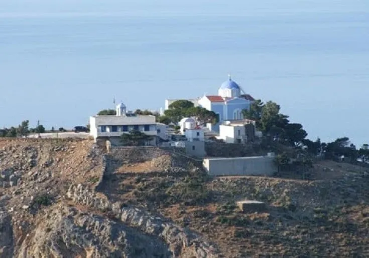 Panagia Kastriani Festival – Ioulida, Kastriani Monastery - Gastronomy Tours Secluded church on rocky coastline