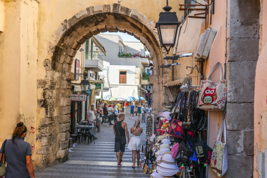 Rethymno’s Historic Heart – Pottery Workshop – Cretan Flavors - Gastronomy Tours Rethymno’s Historic Heart – Pottery Workshop – Cretan Flavors