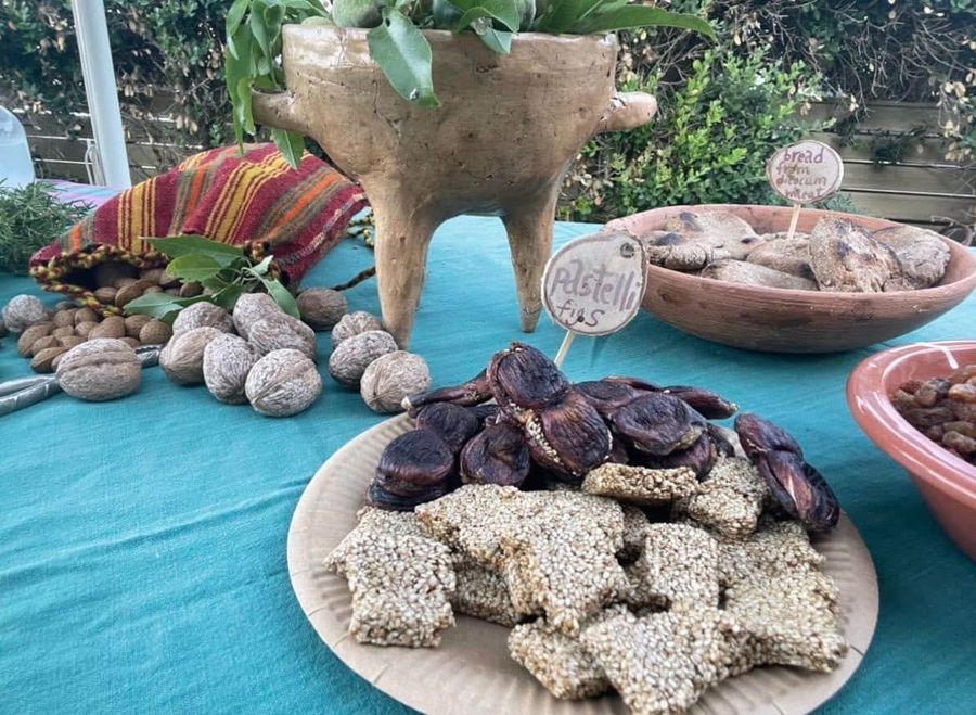 Feast Like a Minoan: Ancient Flavors from Crete’s First Civilization - Gastronomy Tours Feast Like a Minoan: Ancient Flavors from Crete’s First Civilization