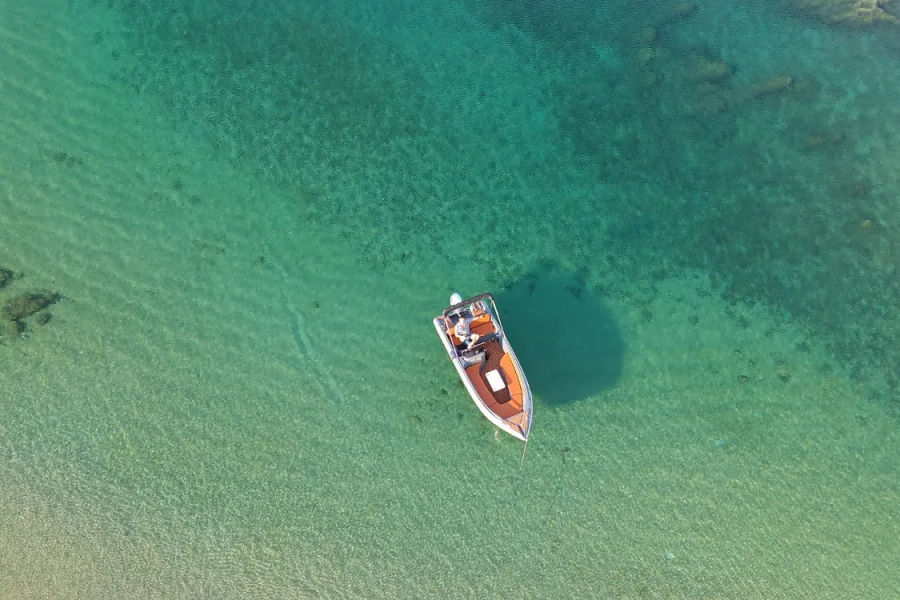 Half-Day Boat Trip: Explore Chalkidiki's Hidden Beaches with Wine in Hand with Panagiotis - Gastronomy Tours Half-Day Boat Trip: Explore Chalkidiki’s Hidden Beaches with Wine in Hand with Panagiotis