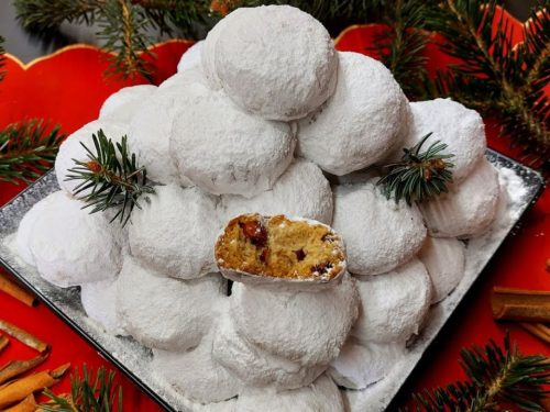 Greek Desserts - Gastronomy Tours christmas butter cookis kourabiedes 500x375 1 - Gastronomy Tours
