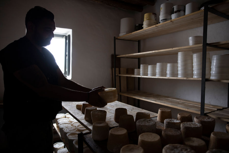 The Best Foody’s Guide to Naxos: From Cheese to Wine - Gastronomy Tours The Best Foody’s Guide to Naxos: From Cheese to Wine