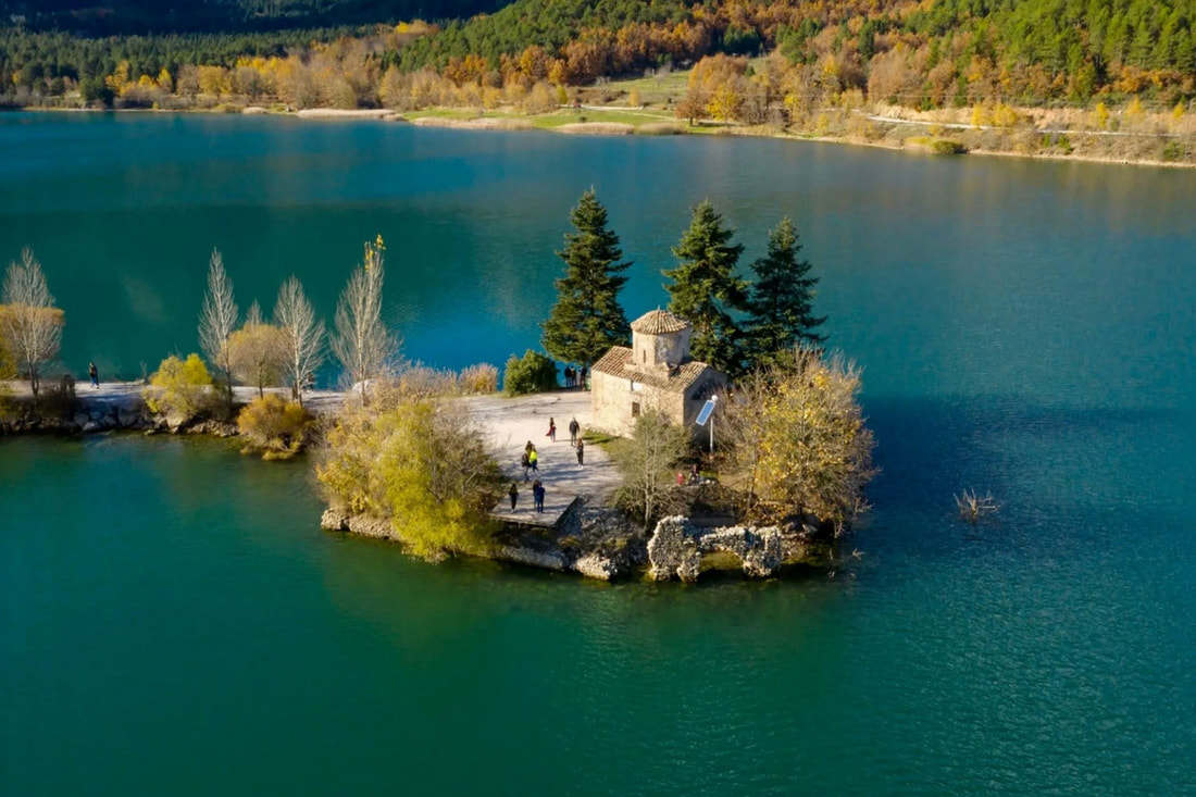 Lake Doxa - Walk in the Alps of Corinthia by George, our Gastronomic correspondent from “Taste Local Greece” - Gastronomy Tours Lake Doxa – Walk in the Alps of Corinthia by George, our Gastronomic correspondent from “Taste Local Greece”