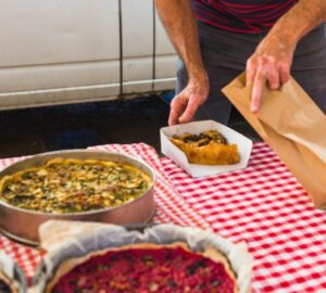 veggera-live-the-experience-cooking-class-lessons-stylos-chania-crete-greece-travel-tour-cretan-traditional-food-and-wine_-4-600x540.jpg